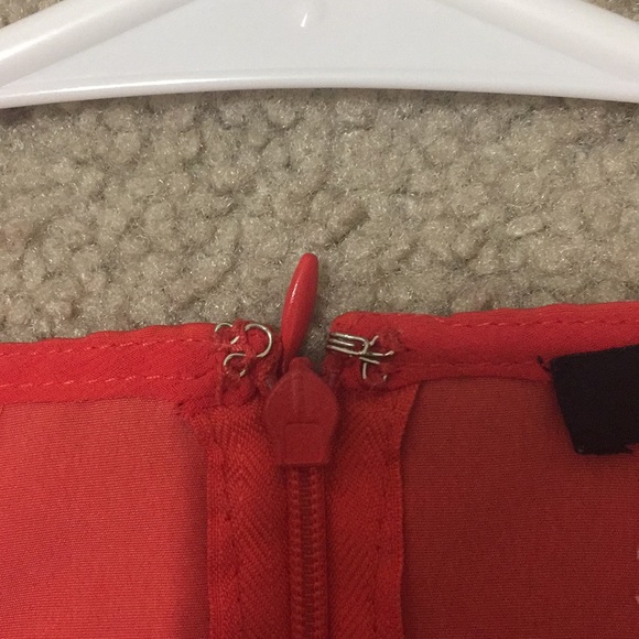 Red forever 21 dress - Picture 5 of 8